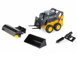John Deere 318G Skid Steer Set w/ Attachments (Big Farm) 1:16 Scale Model - ERTL 47324