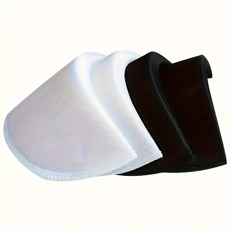 Thickness 1cm / 0.39inch Shoulder Pads Set Polyester Pad for Women Men Teens Sewing Accessories Clothes Set-in Shoulder Pads (2Black + 2 White)