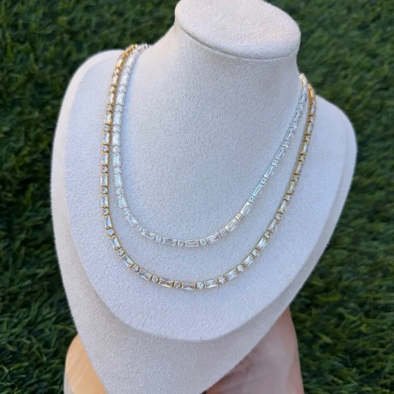 Tennis Elegant Necklace - Charming Design with Crystalline Beads, Perfect for Daily Wear and Occasions