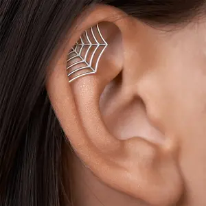 Spider Web Earrings Cartilage Halloween Earrings Silver Spider Ear Helix Piercing Halloween Costumes Decorations Coth Punk Jewelry