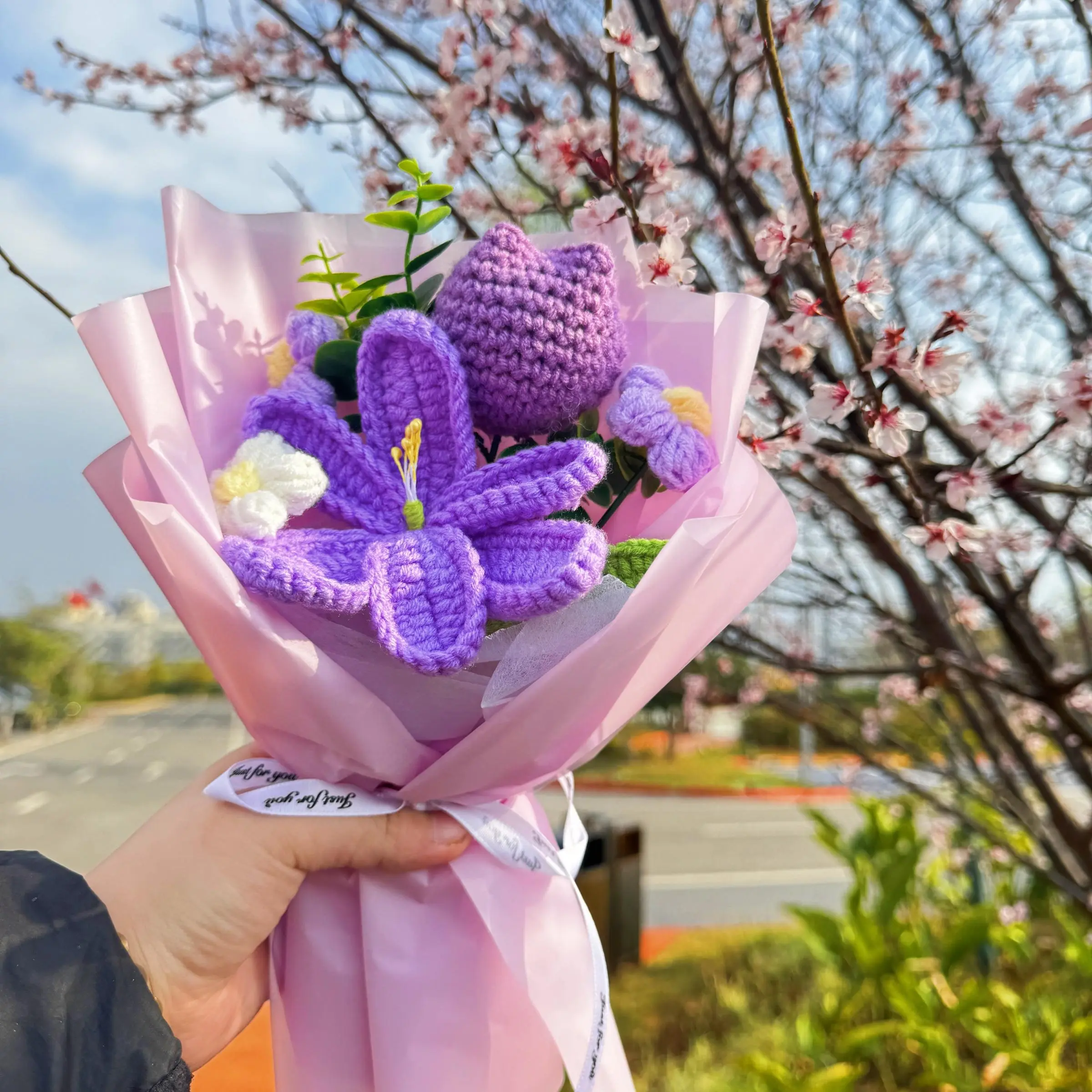 Handmade Crochet Flower Bouquet, Purple Knitting Flower Bouquet, Decorative Flowers for Home Office Decor, Gift for Girlfriend, Boyfriend, Friend, Fruit, Knitted Artificial Flowers