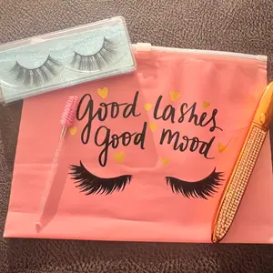 Strip Tease Lash Set