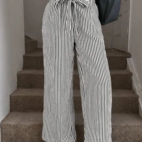 Summer Women's Striped Casual Elastic Waist Pants, Casual Lounge Pants, Womenswear Bottoms, Wide Leg Loose Fit Trousers, Bohemian Flowing Long Pants for Vacation and Daily Commute, Elastic Waisted Pants