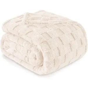 Queen Size Flannel Fleece Blanket Super Soft and Warm Lightweight Checkered Pattern Blankets for All Seasons 90x90 Inches Ivory
