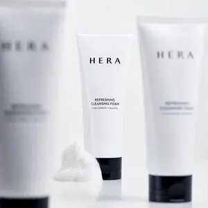 Hera Refreshing Cleansing Foam 50g (Travel size) - Removes makeup and impurities while leaving skin smooth & hydrated