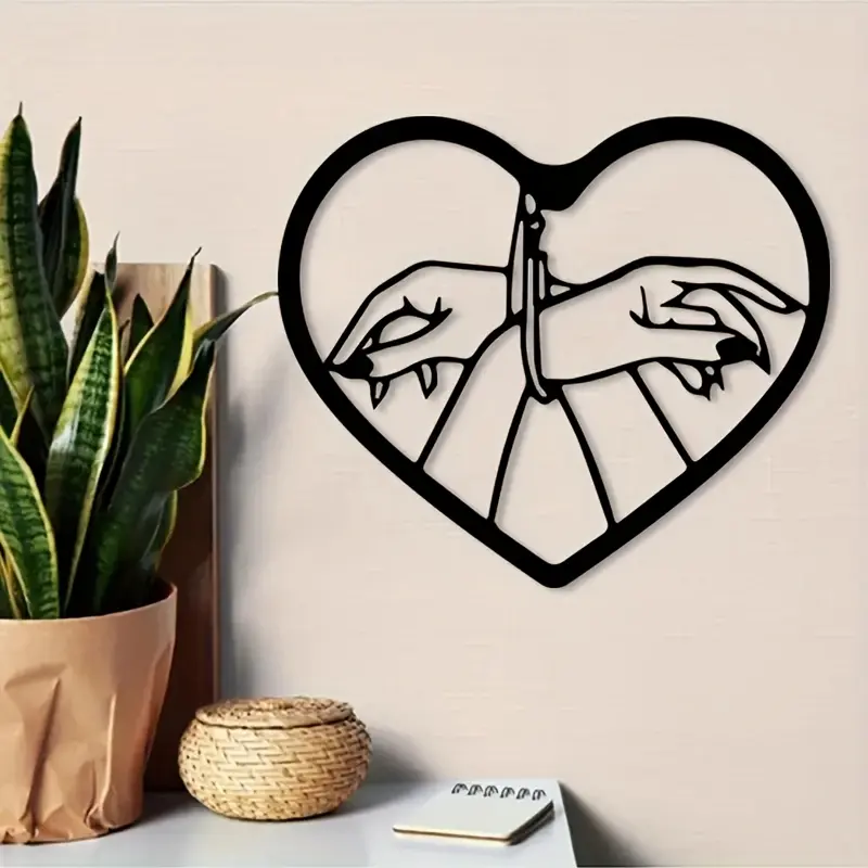 Gothic Romantic Handcuff Heart Design Metal Wall Decor, Decorative Wall Art, Crime Justice Love Art, Bedroom Living Room Decoration, Valentines Decor, Valentine's Day Gift