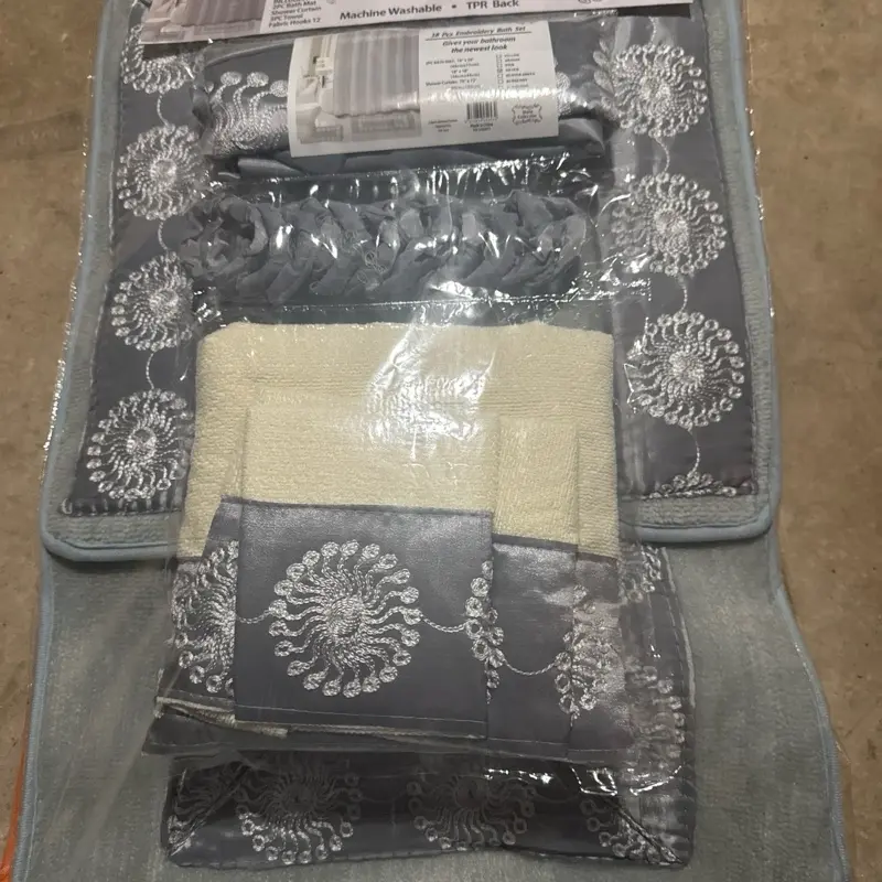 18 pcs embroidery bath set 18 pcs embroidery bath set