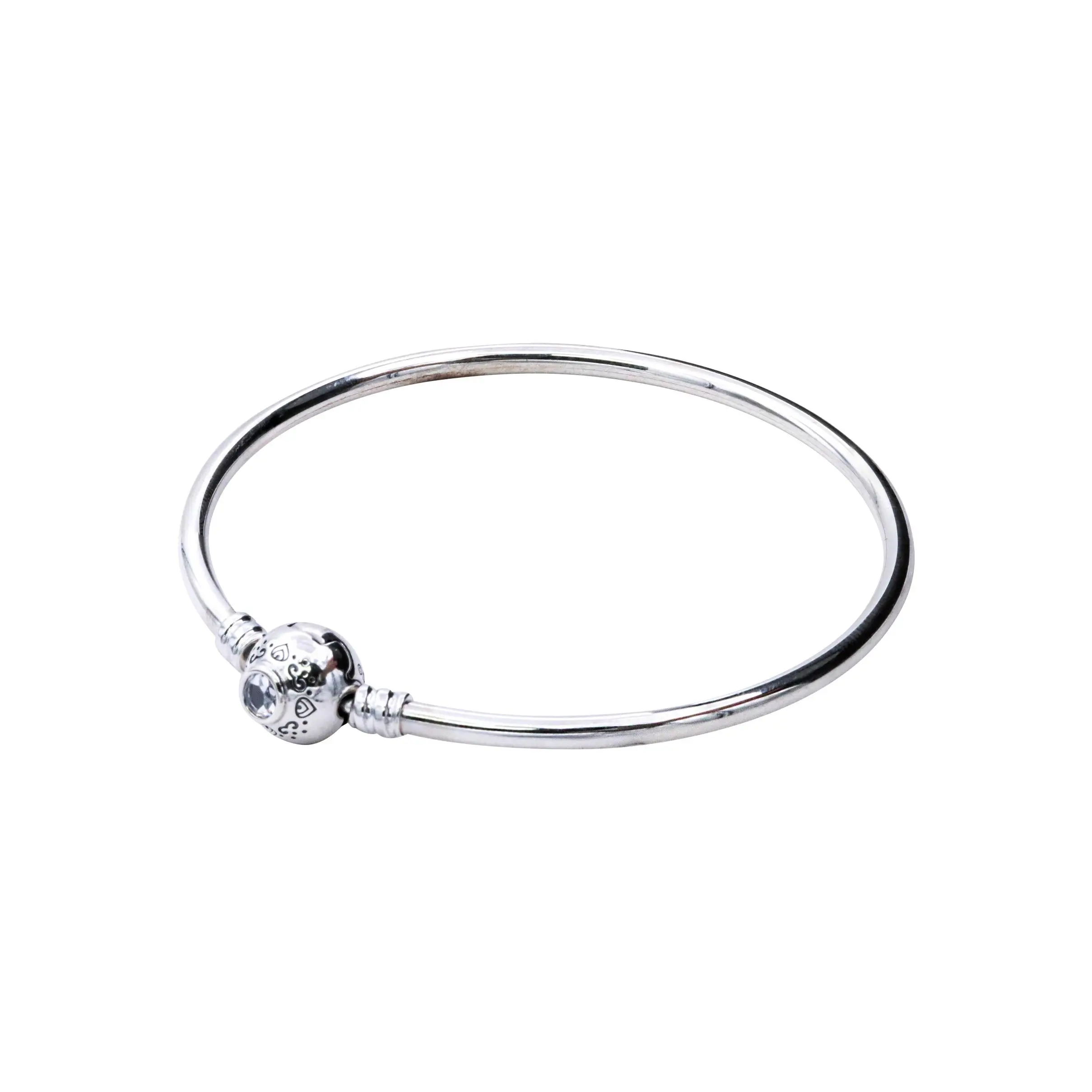 PANDORA Disney Princess Jasmine & Aladdin Bangle Size 17 598037CZ-17 PANDORA Disney Princess Jasmine & Aladdin Bangle Size 17 598037CZ-17