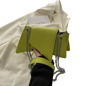 Women’s Trendy Square Crossbody Bag with Metal Chain Strap, Lightweight Mini Shoulder Purse, Casual Summer Handbag for Office & Daily Wear