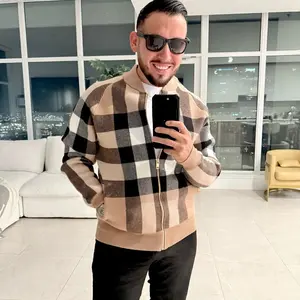 BURR. PLAID SWEATER (FITTED)