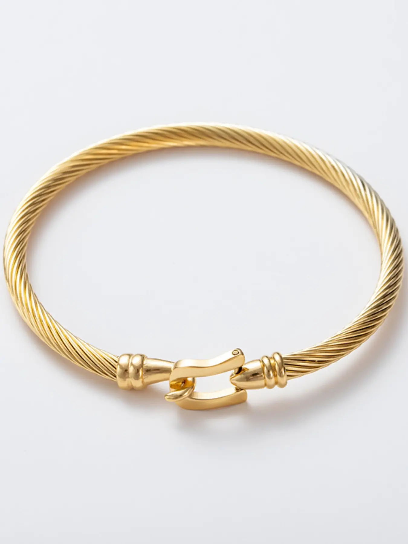 Vintage Minimalism Casual Luxurious Golden Horseshoe Buckle Bangle, Elegant Minimalist Bangle, Fashion Jewelry for Party, Daily Clothing Decor, Trendy All-match & Exquisite Jewelry for Birthday Gift, Bangle Bracelet