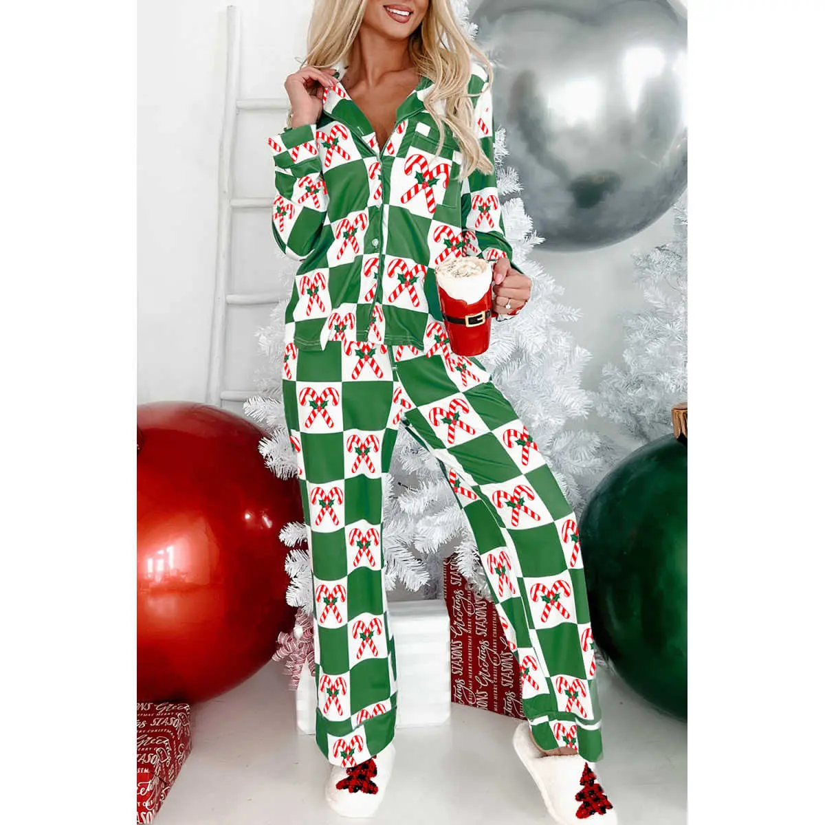 SHAPUM Green Holly Jolly Checkered Pattern 2pcs Long Pajama Set