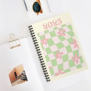 Groovy 2025 Notebook – , 118 Ruled Pages for Brain Dumps, Ideas, Manifestations, Dreams, To-Do Lists & Personal Diary – Perfect for Goal Setting, Creative Writing, Daily Inspiration & Organization