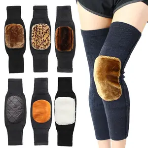 Thickened Fleece Knee Warmers for Men Women Winter Cashmere-Like Cold-Proof Knee Sleeves Thermal Arthritis Joint Support Knee Protectors for Elderly