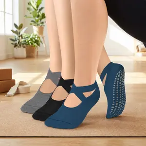 Women's Non-Slip Pilates Grip Socks with Grips and Straps - Perfect for Yoga Ballet Dance Workout Skid-Proof Gripper Socks for Women's Fitness Exercise Comfortable Breathable Design