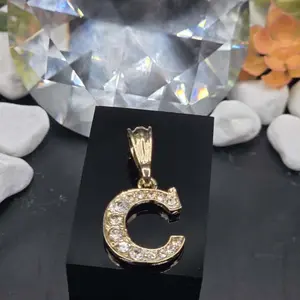 Dijes en oro laminado