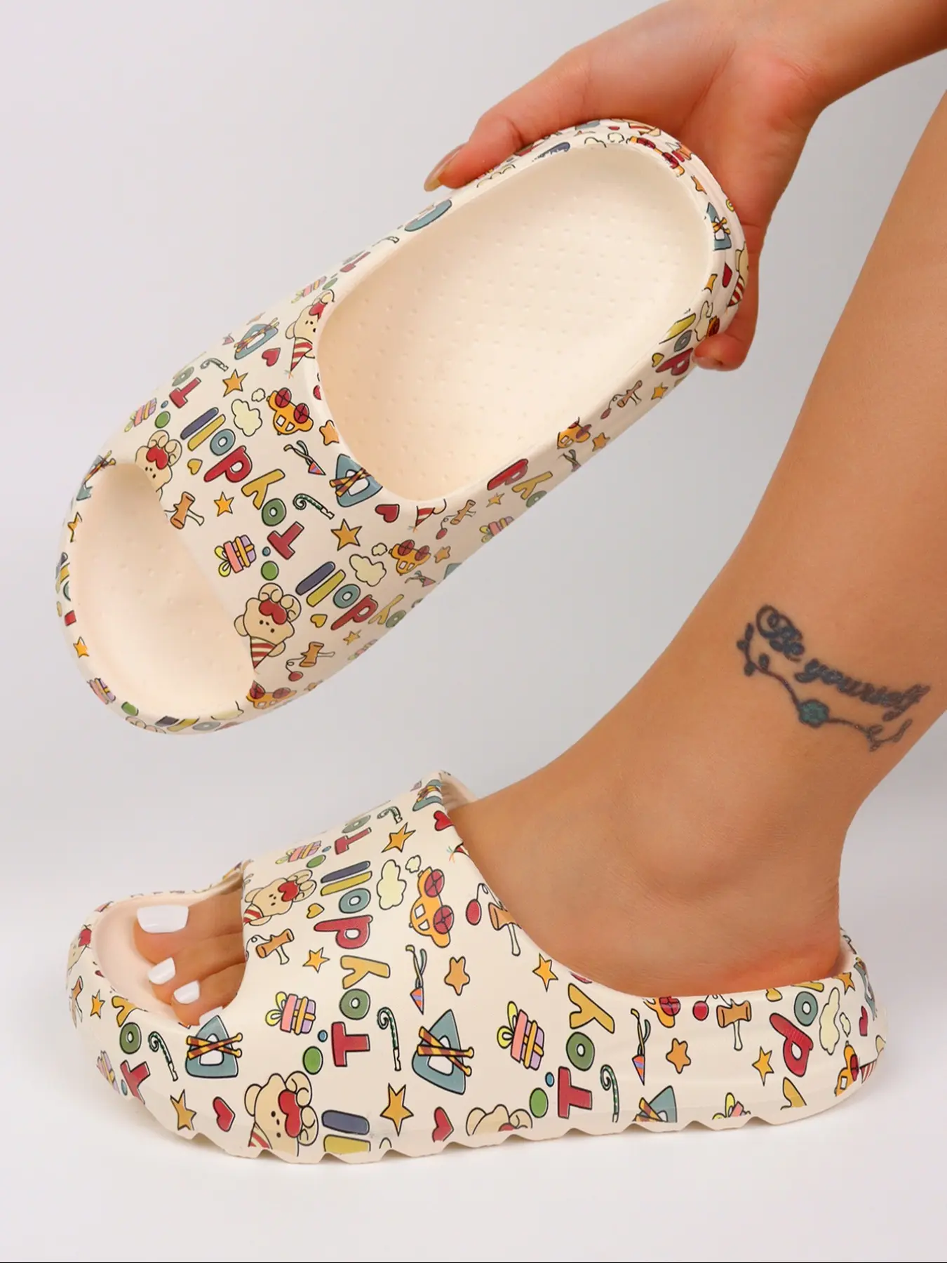Women's Fashion Portable Sandals, Cute Cartoon Animal Print, Ultra-Soft Eva Cushioned, Easy On/off, Summer Indoor Outdoor Wear, Lightweight Slippers, Fashionable Slippers