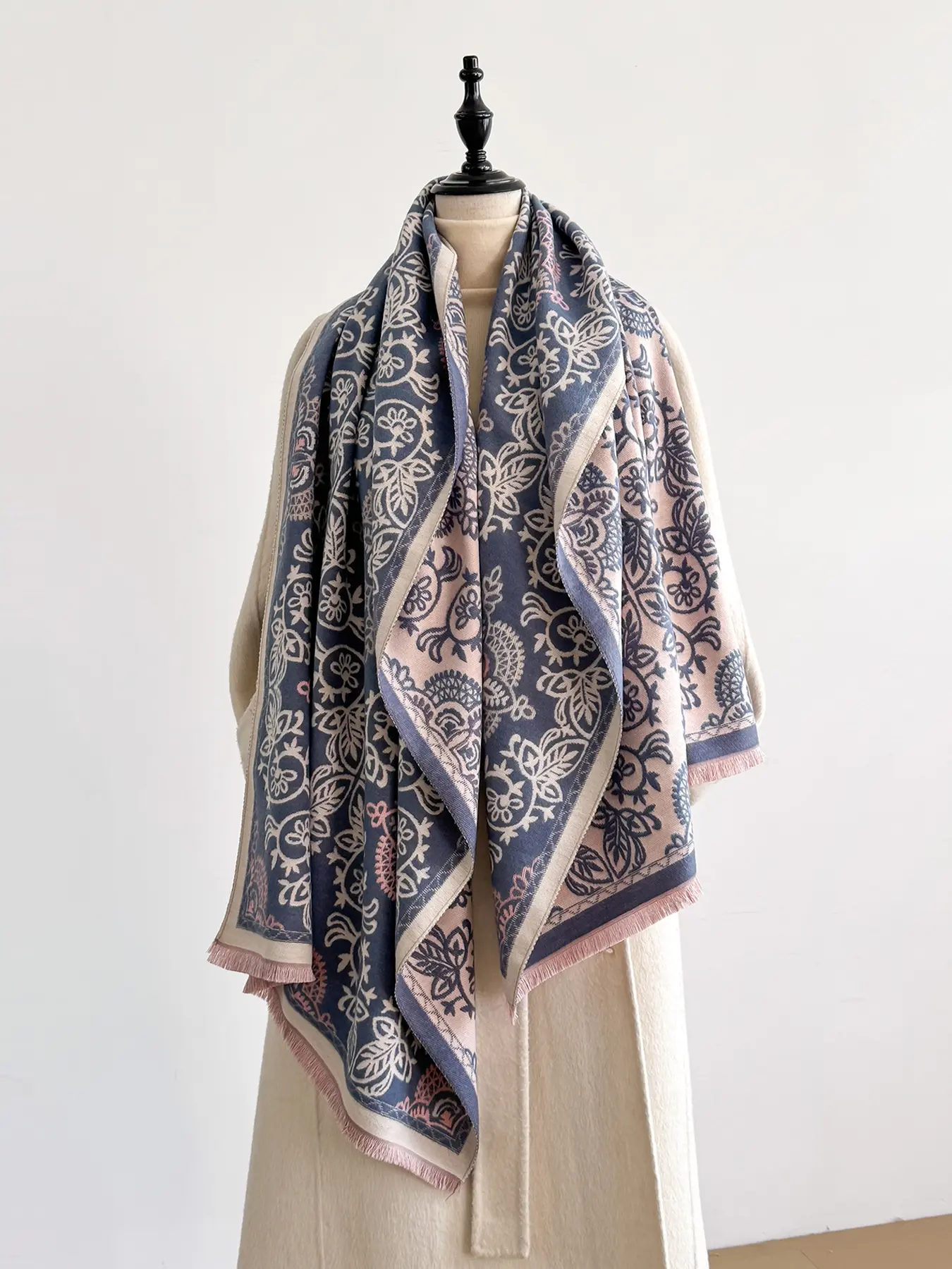 Elegant Fashion Shawl Ethnic Print Women's Scarf, Ethnic Pattern Soft Warm Fall Winter Accessory, Comfortable Versatile Casual Wear