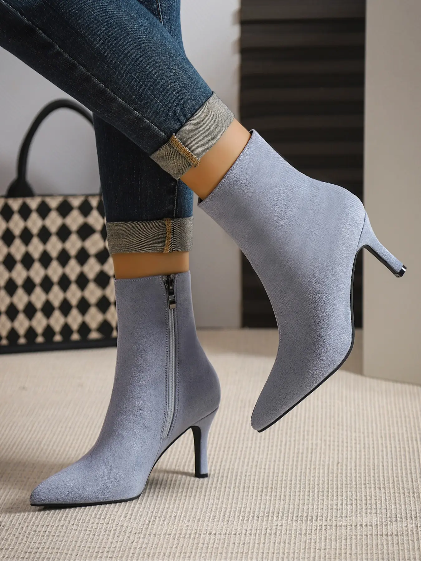 Women's Solid-Color Pointed-Toe High-Heel Ankle Boots Side-Zip Design Fashionable Women's Boots Fleece-Lined for Warmth Velvet Fabric Short-Boot Style