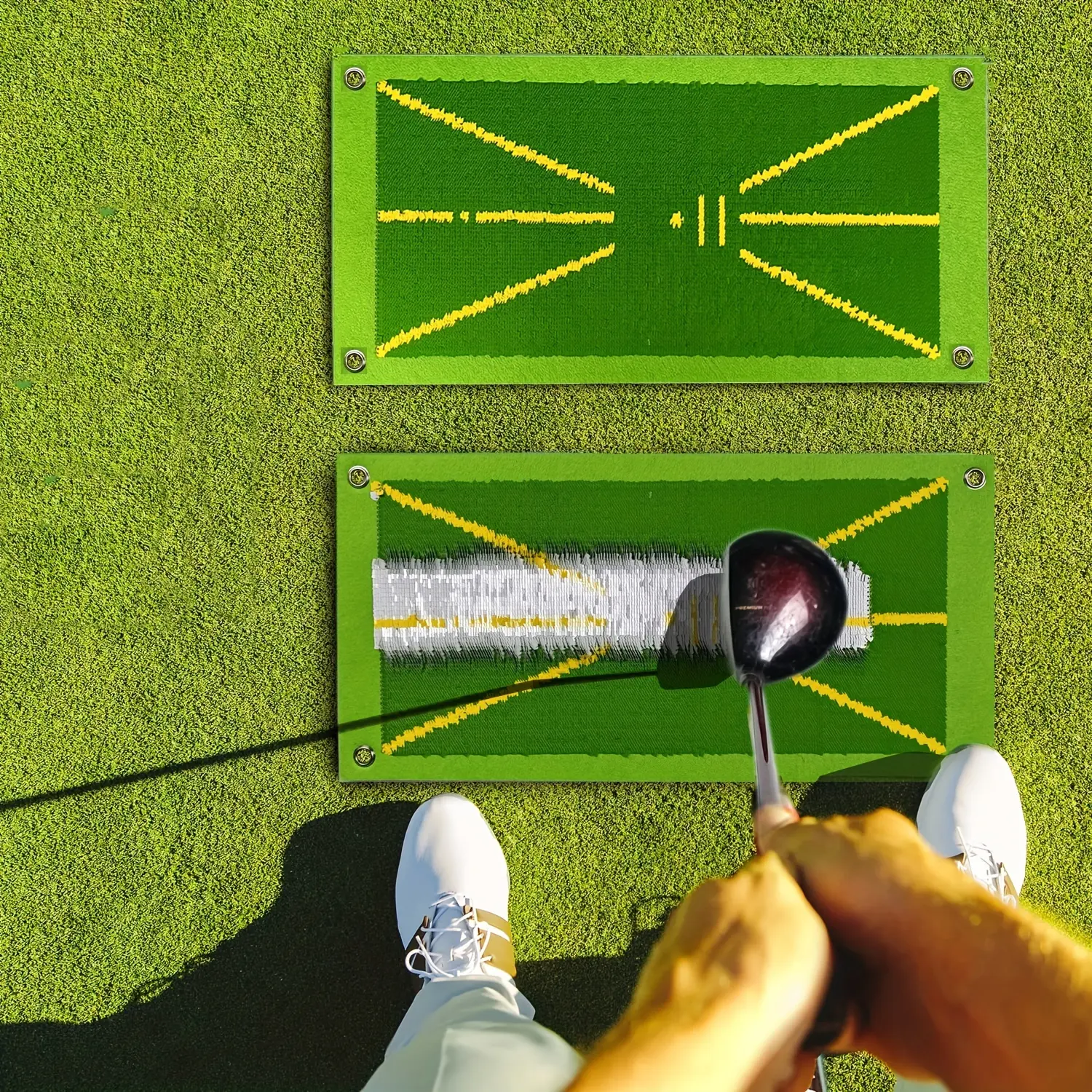 Golf Swing Training Tool Set, Golf Training Aids, Golf Training Accessory, Golf Accessories, Golf Equipment, Includes Impact Pad, Golf Impact Mat, Four Tees, Hook, Magic Clip, 3 Balls, Indoor Outdoor Use, Perfect Gift