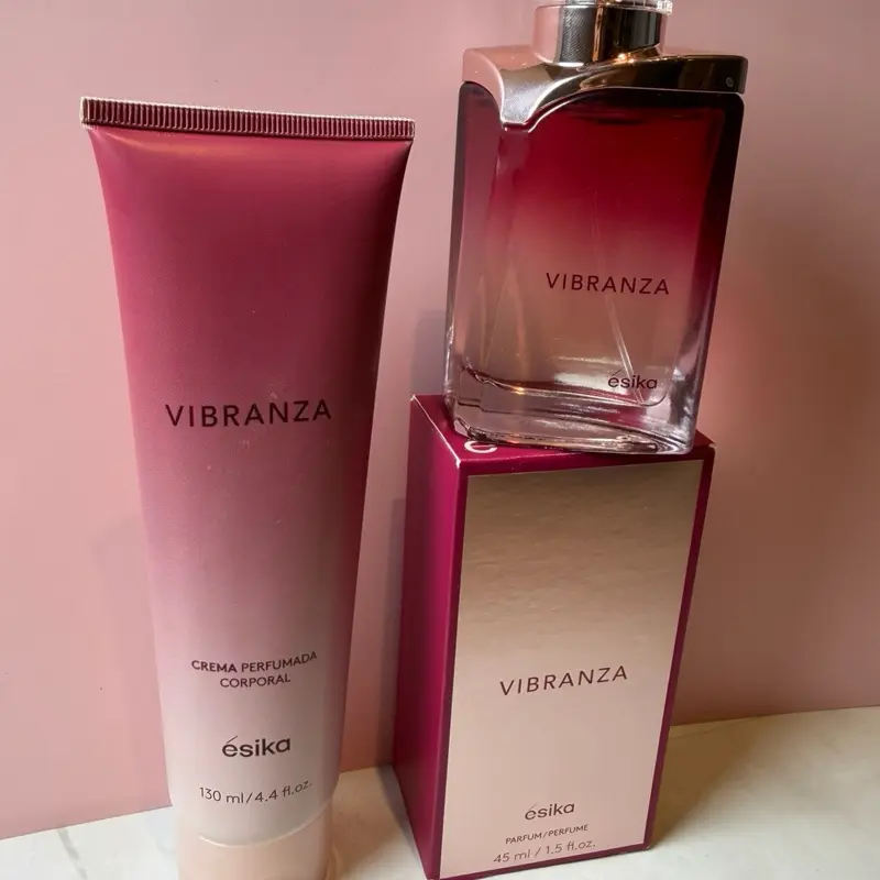 Esika Vibranza fragance set for women