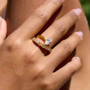 Emma's Heart | Timeless Zirconia Ring - 18K Gold Plated Stainless Steel, Sparkling Daily Elegance