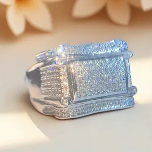 Shining Hip-hop Gothic Style Classic Trendy Unisex Cubic Zirconia Ring | Wedding Engagement Valentine's Day Gift & Daily Versatile Fashion Jewelry