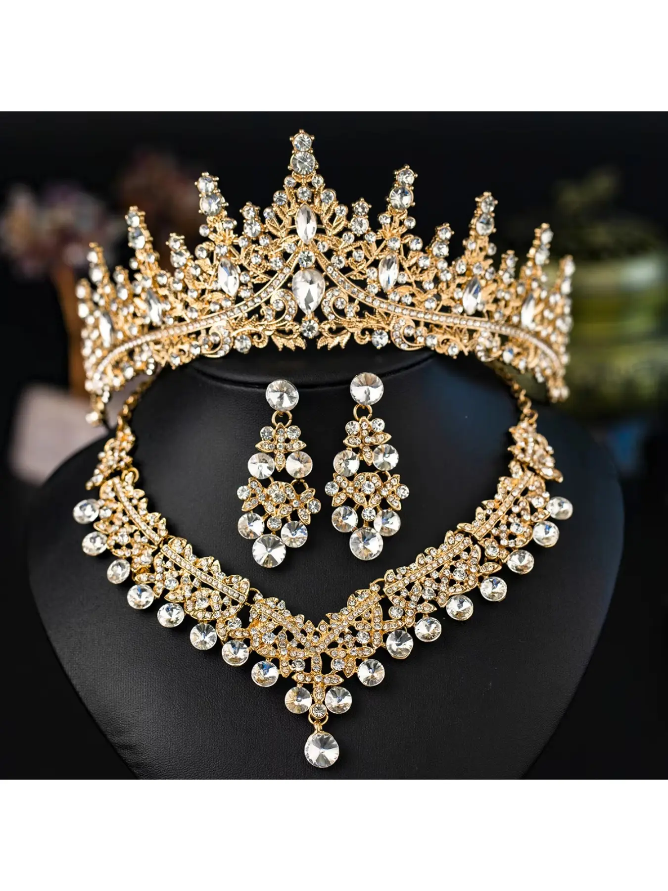 European and American bridal jewelry set for wedding three-piece set versatile ball wedding accessories alloy diamond crown necklace earrings set Jewellery Gift Set