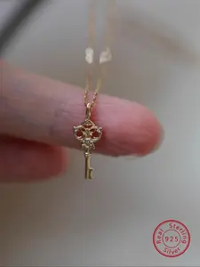 S925 Sterling Silver Key Design Pendant Necklace, Fashion Jewelry for Women for Party, Daily Clothing Decor, Trendy All-match & Exquisite Jewelry for Birthday Gift