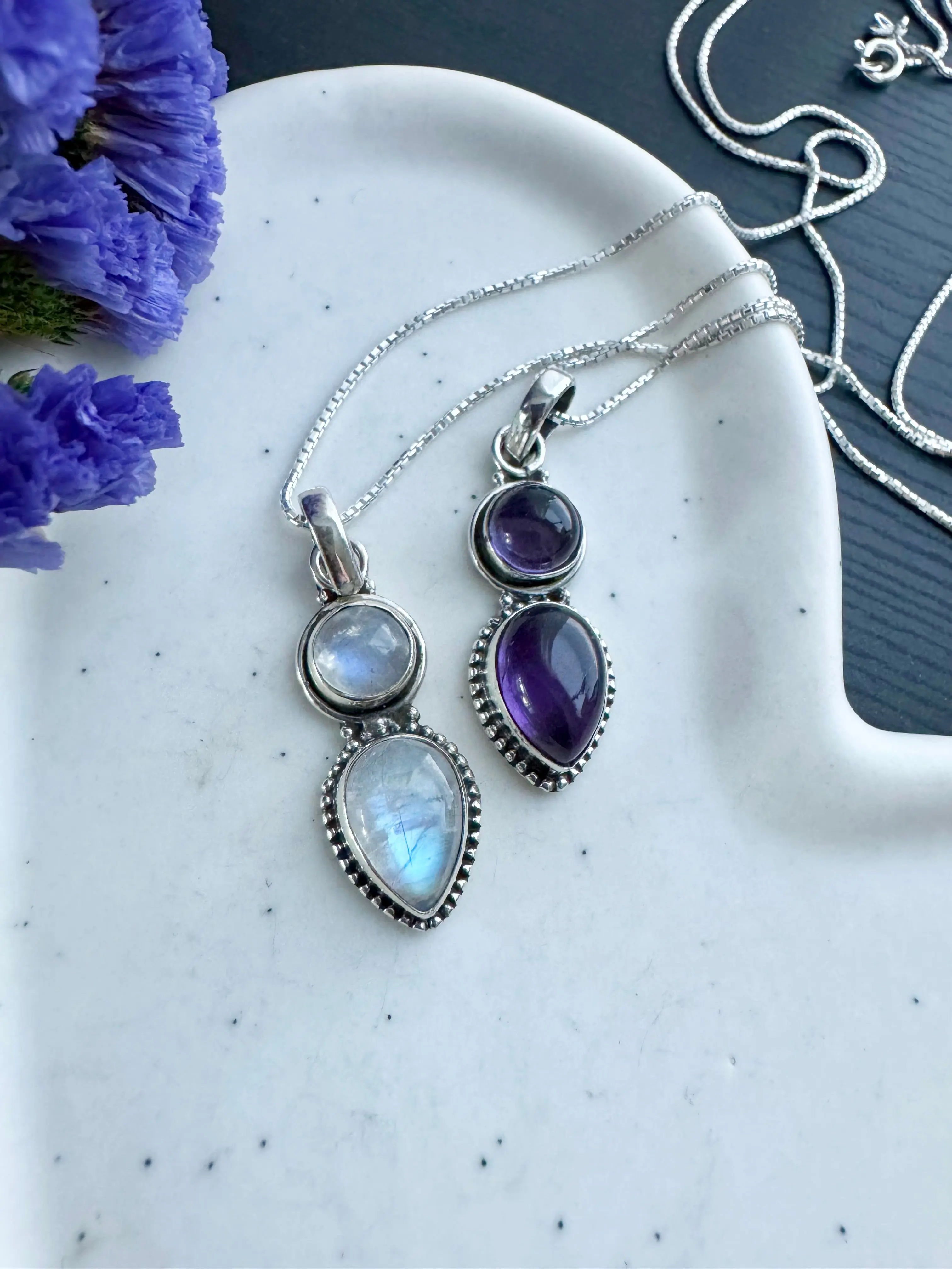 Anya necklace