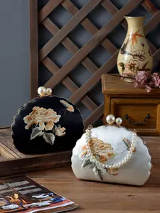 Elegant Beaded Embroidery Handbag, Party Style Evening Bag, All Seasons Crossbody Shoulder Bag, Traditional Flag Pattern