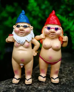 2Pcs Garden Gnomes - Rude and Playful Resin Dwarf Statues for Indoor or Outdoor Lawn Decor, Perfect for Novelty Gifts and Adding Humor to Your Garden