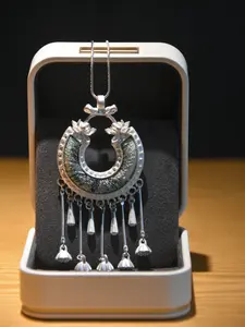 ”Ethnifly“ 925 Sterling Silver Mystic Green Lotus Fairy Necklace  Chinese Style Crescent Pendant