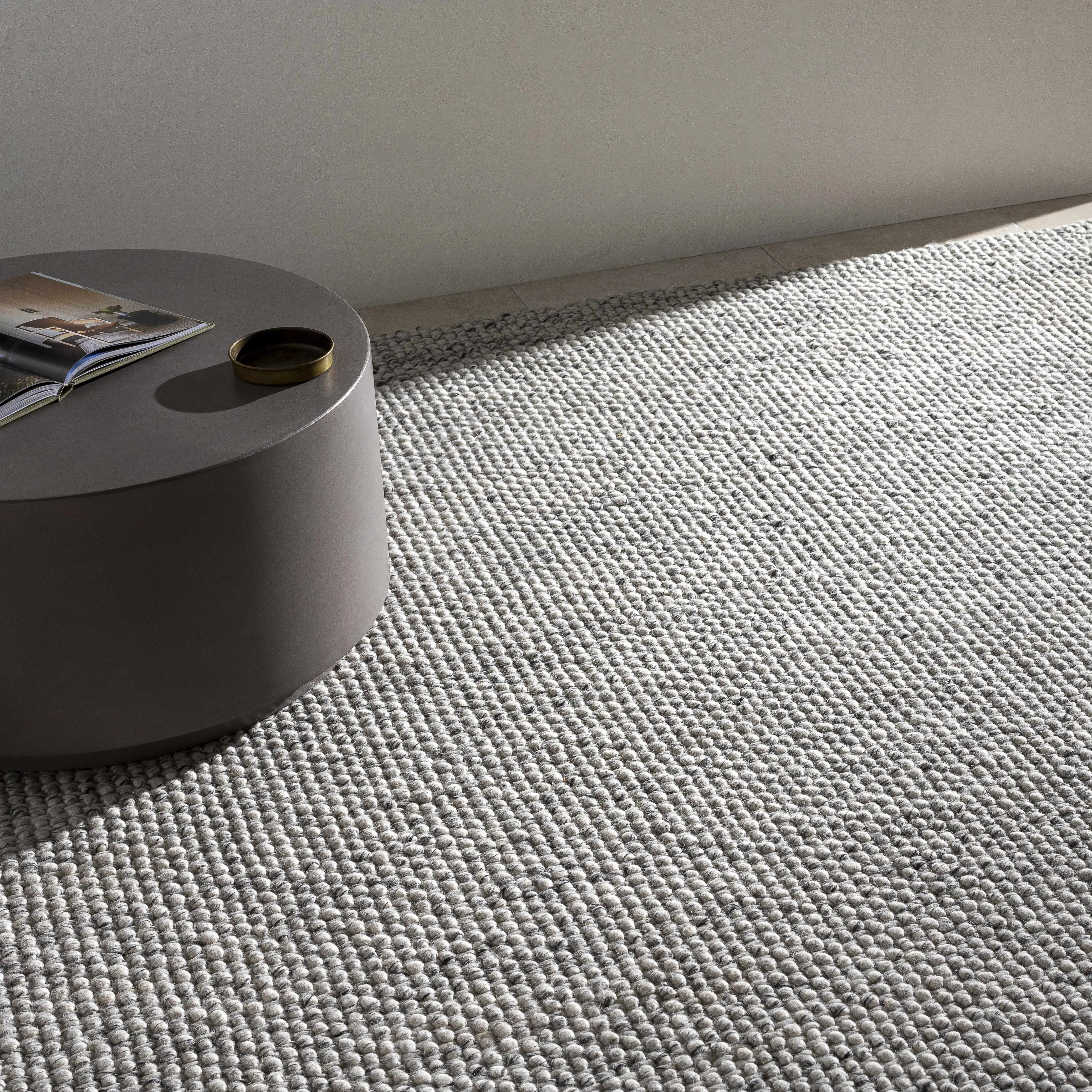 Lucerne LNE-1001 Gray Wool Rug Lucerne LNE-1001 Gray Wool Rug
