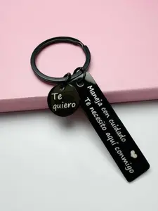 Customizable "Drive Safe" Bag Charm Pendants – Personalized Engraved Keychain, Sentimental Bag Decoration & Bag Chain Charms for Couples, Ideal for Car Keys & Love Gifts