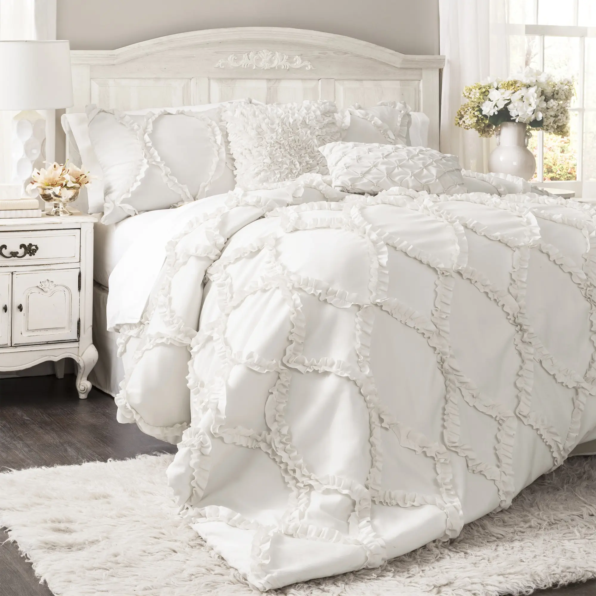 Lush Decor Avon Comforter Set, 3 Piece Set, Full/Queen/King - Ruffled Bedding Set - Vintage Coquette Decor Lush Decor Avon Comforter Set, 3 Piece Set, Full/Queen/King - Ruffled Bedding Set - Vintage Coquette Decor