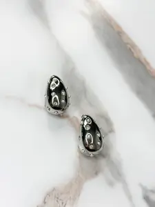 Silver teardrop earrings