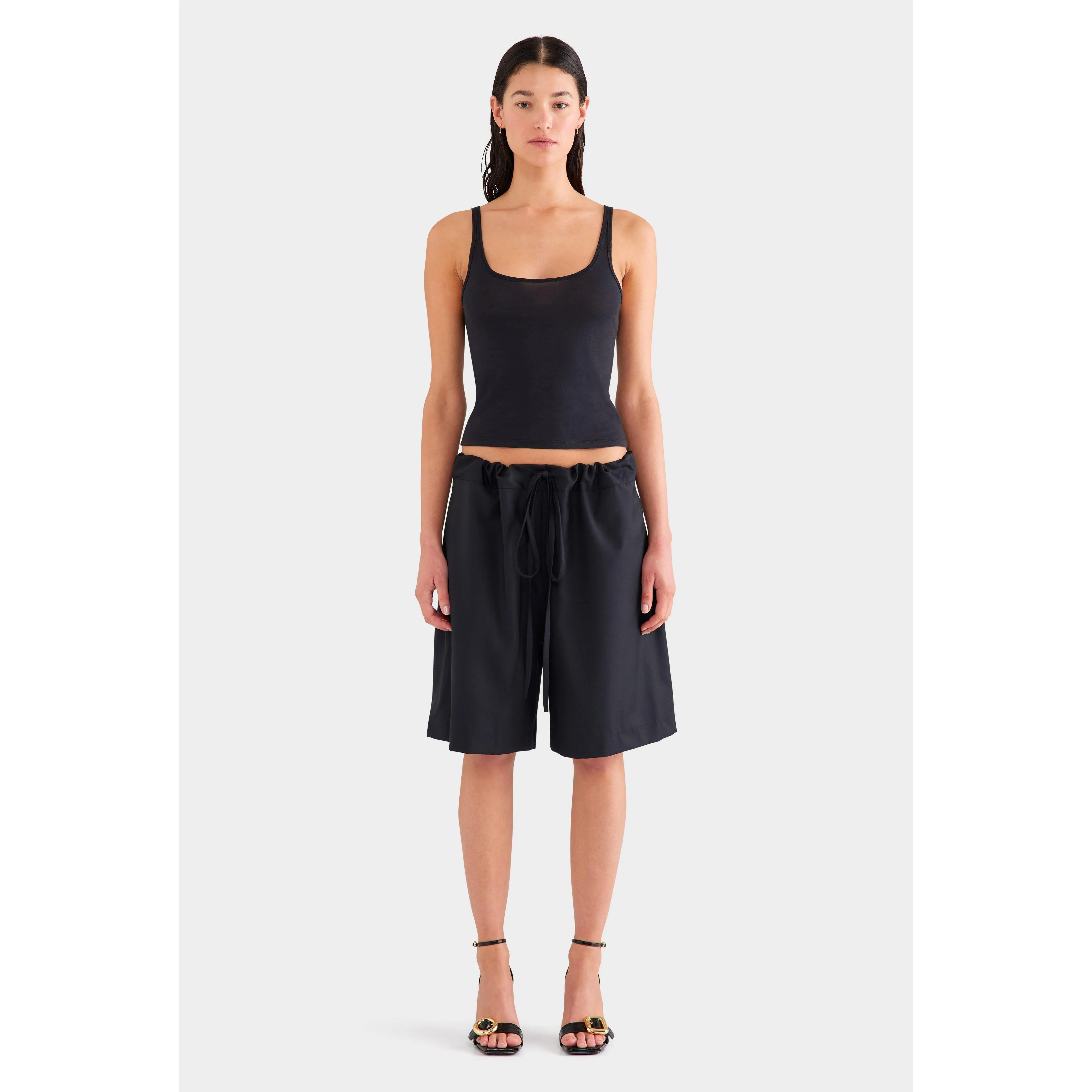Drawstring Wool Bermuda Short - Black