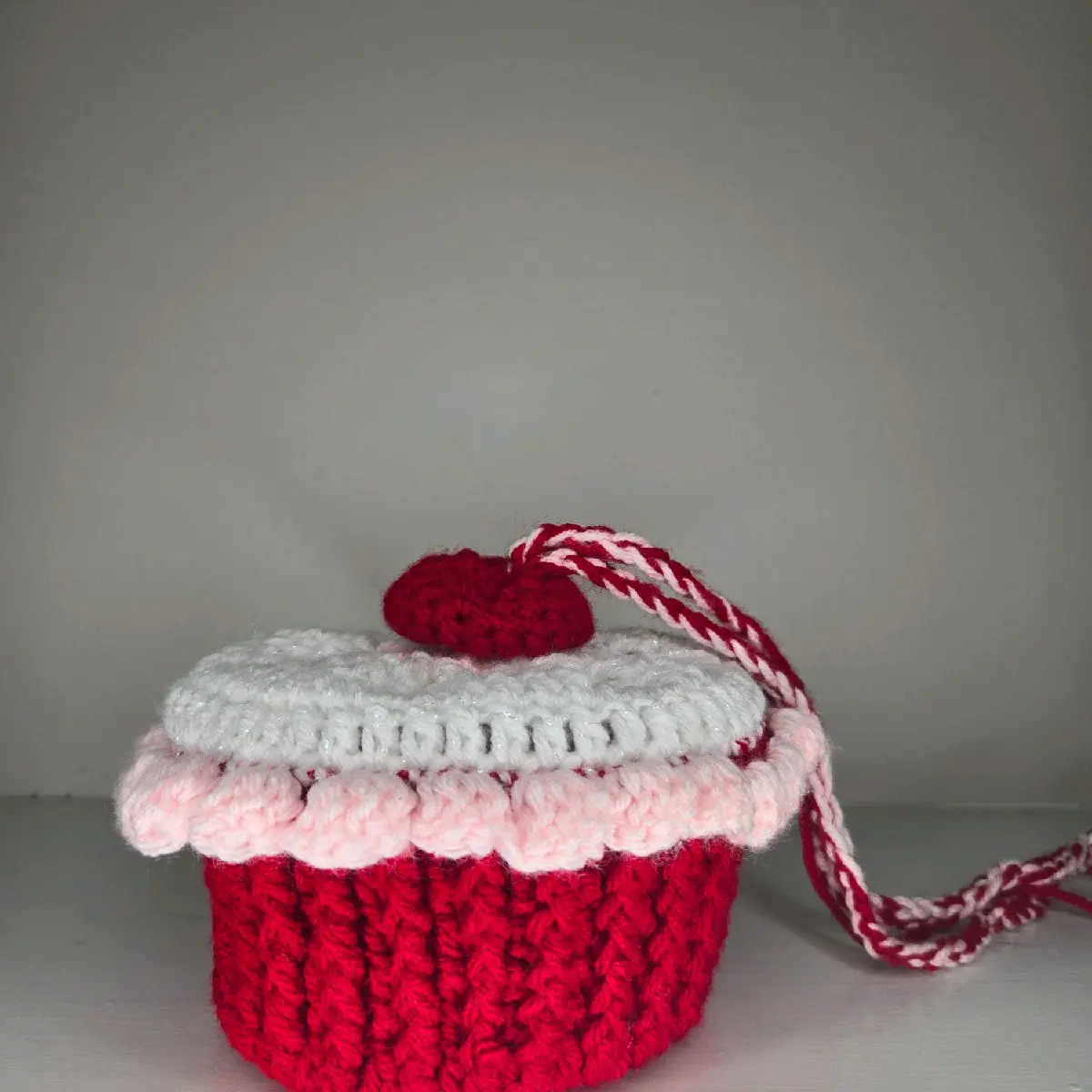 Crochet Cupcake Purse - Perfect for Your Sweet Tooth