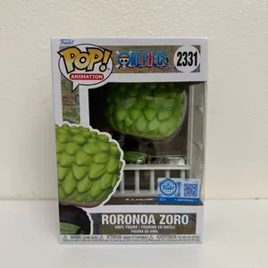 One Piece Straw Hat Pirates Roronoa Zoro Funko Pop! Vinyl Figure #2331 - Entertainment Earth Exclusive