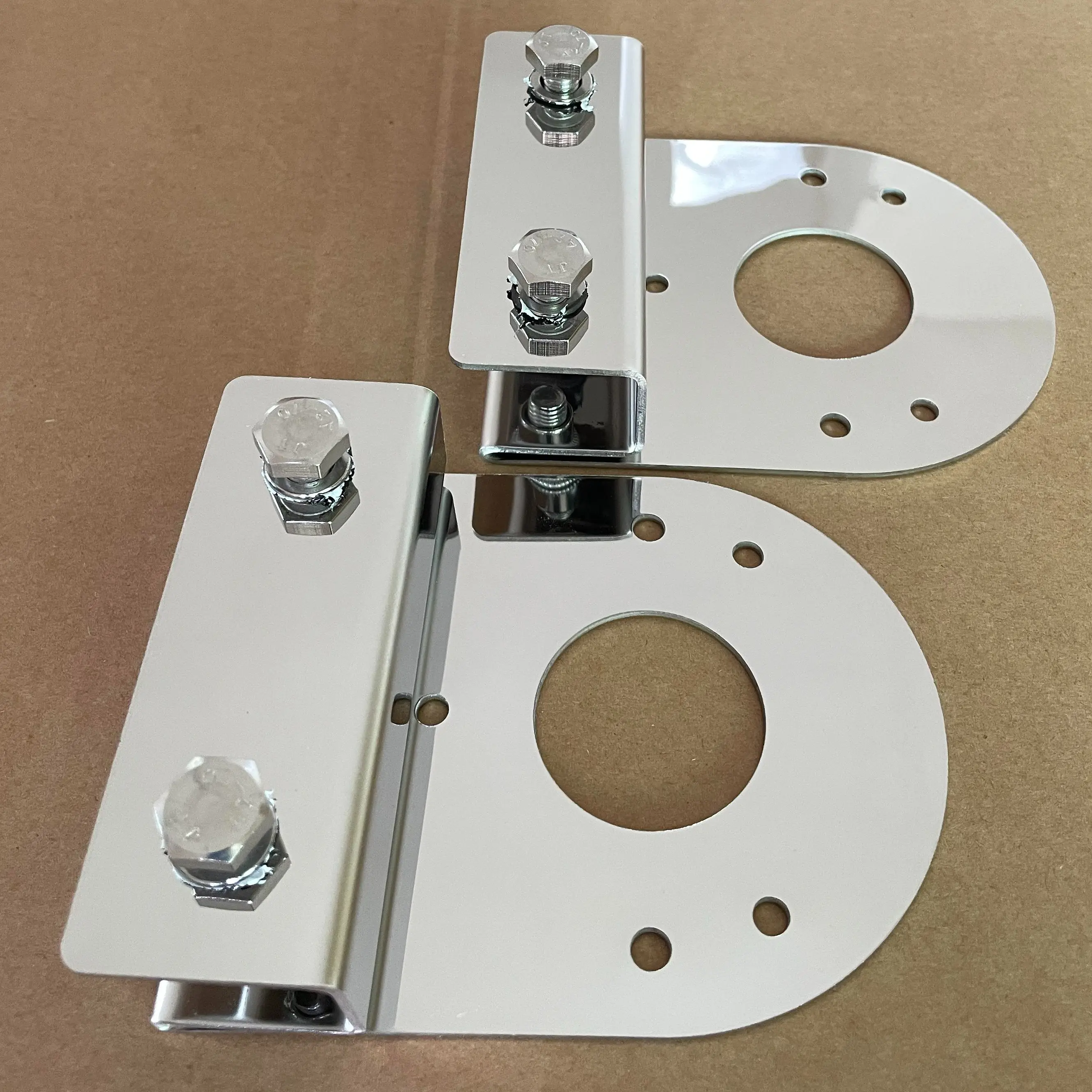 Vertical Chassis Underglow Light Mounts — 2-Piece Stainless Steel "Watermelon Light" Mounting Brackets (No-Drill Design) — Suitable for Trucks & RVs