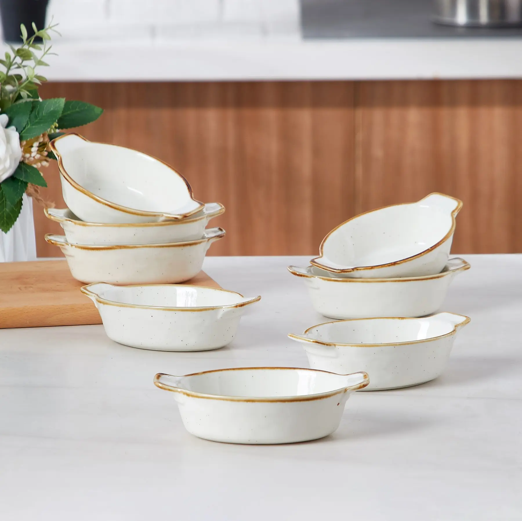 8pcs Oval Au Gratin Baking Dish, Ceramic Baking Dishes, Small Casserole Dish With Handle,,5.25 egg-shaped Baking Serving Dish For Casserole, Cakes, Dishwasher Oven Safe, ServingElegant Mini Individual Casserole Dishes Straight From Oven To Table.