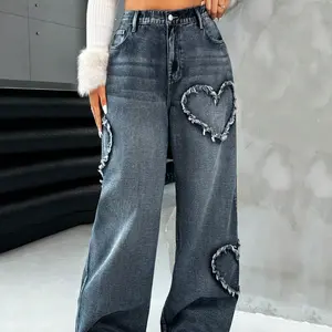 Women's Classic New Heart Embroidered Straight-Leg Jeans, Elegant Fitted Woven Denim Jeans for All Seasons, Versatile Washed Jean Style