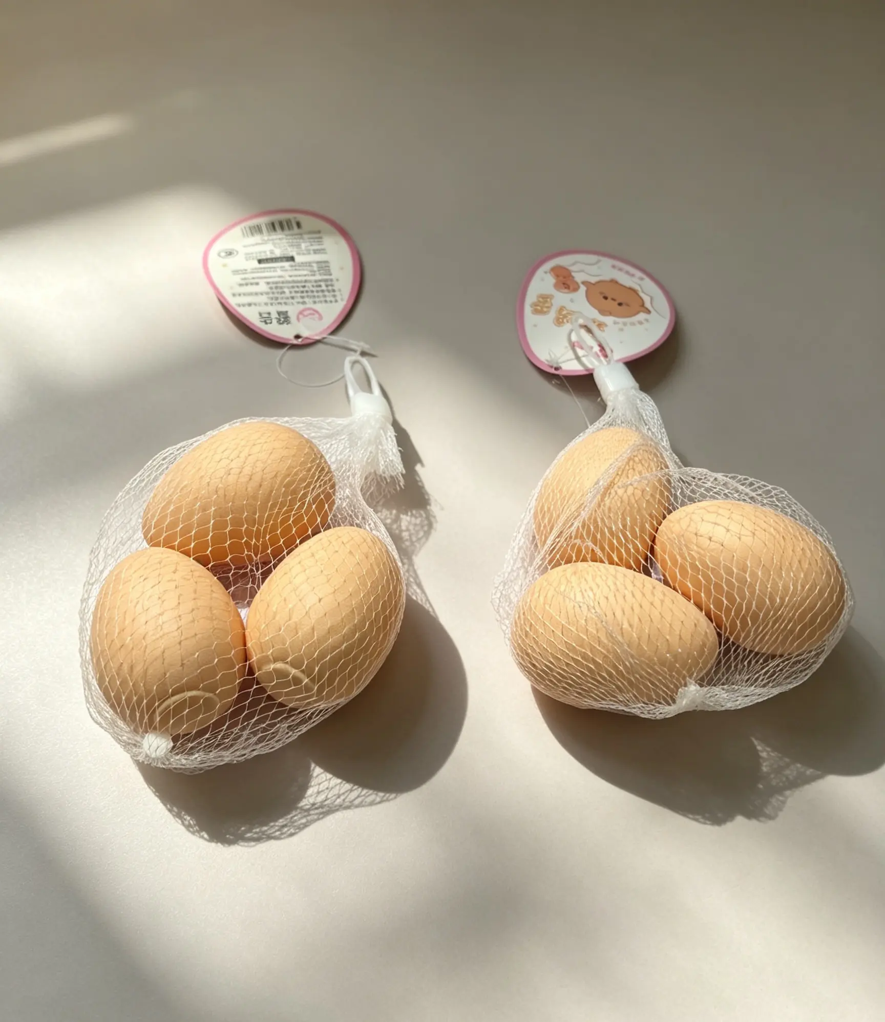 Soft Glue Realistic Egg Bouncy Squishy Fidget Toy - Compact Unisex Stress Release Toy with Net Bag, Ideal Gift for Adults and Children, Portable, Release Stress