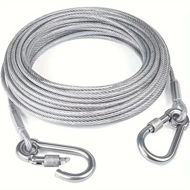 Stainless Steel Dog Chain with Sturdy Hooks, Reflective and Rust-Resistant Features, Suitable for Medium to Large Dogs, Available in 118.11 and 181.1 Inches