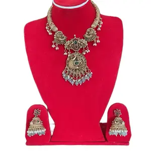 2-Piece Traditional Temple Design Antique Finish Jewelry Set, Including Elegant Jewelry Necklace and Matching Earrings