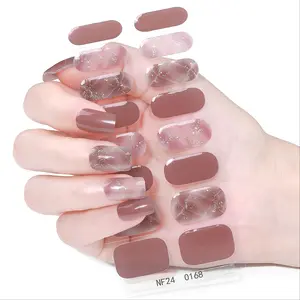 16pcs Autumn Winter Gel Nail Strips, Shiny Self-Adhesive Full Set, Requires UV Lamp, Easy to Apply and Remove, DIY Nail Art for Women and Girls