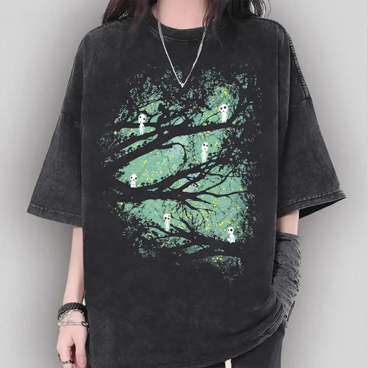 Vintage Princess Mononoke Kodama Washed T-Shirt | Studio Ghibli Anime Aesthetic Graphic Tee | Y2K Streetwear Oversized Cotton Top | Gift for Anime Fans, Unisex Retro Graphic Shirt, High-Quality 230g Soft Fabric, Comfortable Daily Wear.