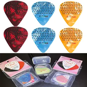 6pcs Guitar Picks, Dot Anti slip Guitar Picks, Three Different Thicknesses Guitar Picks(0.46 0.71 0.96mm), with guitar pick holder, Guitar Picks Set for Acoustic Guitar Electric Guitar Bass Ukulele
