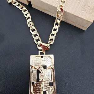 (AAA22)  CRIST PENDANT AND CHAIN 24 INCHES. 14kgoldplated